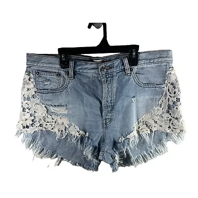 We The Free Women's Lace Trimmed Cut Off Shorts Button Fly - Size 31 • £11.47