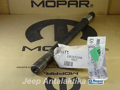 Front Intermediate Drive Shaft Jeep Liberty KK 8-12 68019326AA New Genuine Mopar • $199.99