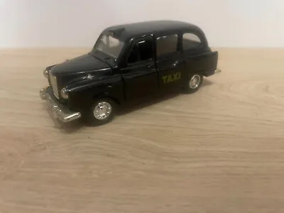 Welly London Taxi Toy Car Cab Black Model No 9050 Vintage Collectable • £5