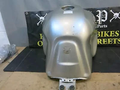 Honda XL1000v Varadero Fuel Tank • $49.73