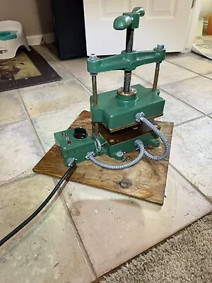 Electro-Vulc Mark 1 Jewelers Vulcanizer • $800