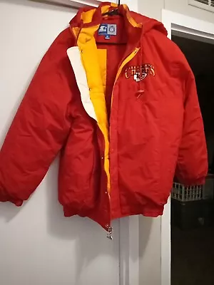 Vintage 90’s Starter Coat Red Kansas City Chiefs Hooded Puffer Coat Medium  • $80