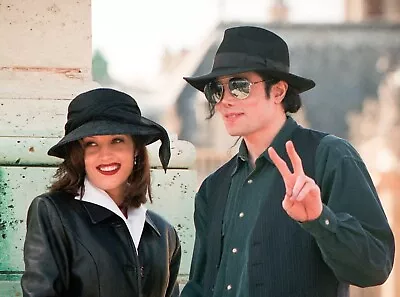 Lisa Marie Presley & Michael Jackson Picture Photo Print Print 8 X10  • $13