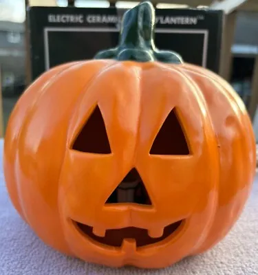 VINTAGE Ceramic Halloween Electric Jack-O-Lantern Lighted Pumpkin Pacific Rim • $44