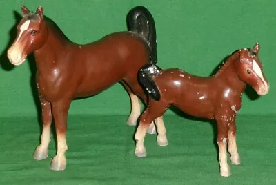 Vintage 2 Cast Metal Horses 5-Inch Mare And 4-Inch Foal Brown Chestnut Bay • $5.99
