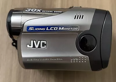 JVC GR-DA30U Portable Video Cassette Recorder - Parts Or Repair • $19.99