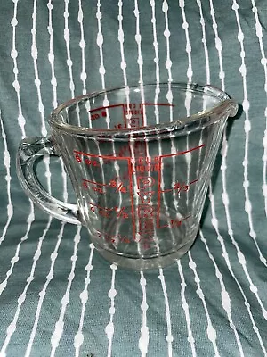 VTG Pyrex Clear Glass 508  1 Cup Measuring Cup Red Lettering Closed D Handle USA • $19.49