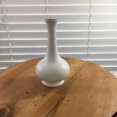 VINTAGE Haeger Vase White Textured With Green Inside MidCentury 7.5  Made In USA • $29.88