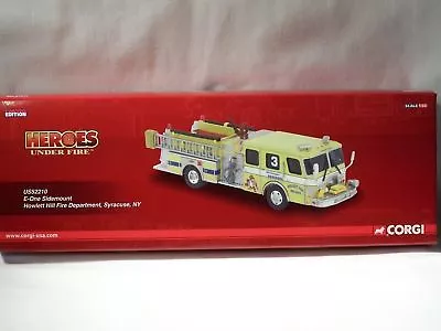 CORGI E-One Sidemount Fire Truck~Syracuse NY~US52210 • $89.99