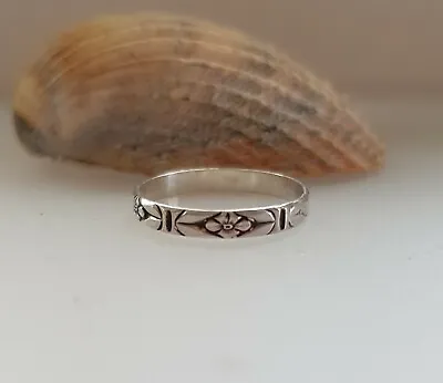 925 Sterling Silver Patterned Ring Thumb Finger Knuckle 2mm Wide Band Ladies • £12.99