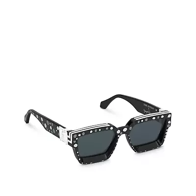 🔴 Louis Vuitton YK Sunglasses - Millionaires Black • $997