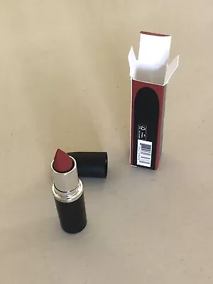 Mac Maximal 612 Russian Red Matte Lipstick 0.12 Oz • $15