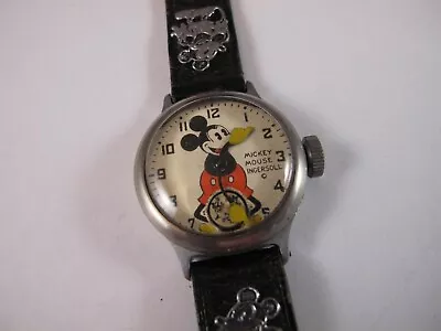 INGERSOLL VINTAGE MICKEY MOUSE WATCH 3 MICKEYS SECONDS No Reserve • $15.50