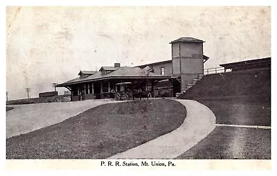 Postcard PA Mt. Union - Pennsylvania Railroad Station • $15.99