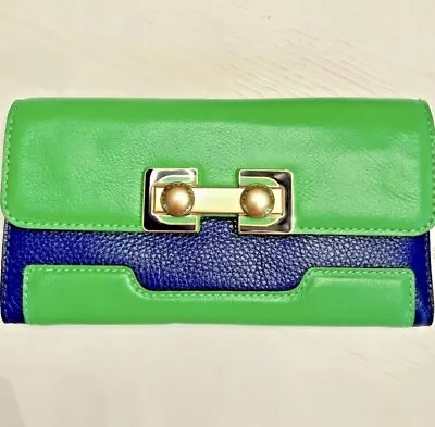 $75 • Buy New Authentic Marc By Marc Jacobs Royal Purple/Green Colorblock Trifold Wallet