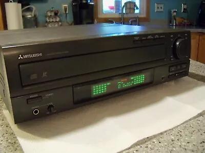 Vintage Mitsubishi Laserdisc M-V6022 & CD Player Twin BiT • $75