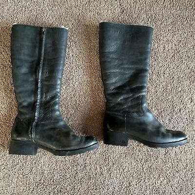 Womens UGG Broome  II Winter Sheepskin Boots Size 7 Gray Black EUC • $64.99