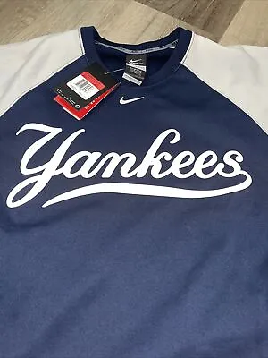 New York Yankees Nike Therma-Fit Crew Men’s Large NWT Sweatshirt MLB Baseball • $69.99