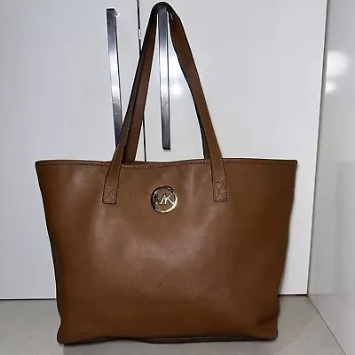 MICHAEL KORS Jet Set Travel Saffiano Leather Handbag Tote Bag #32396 • $80