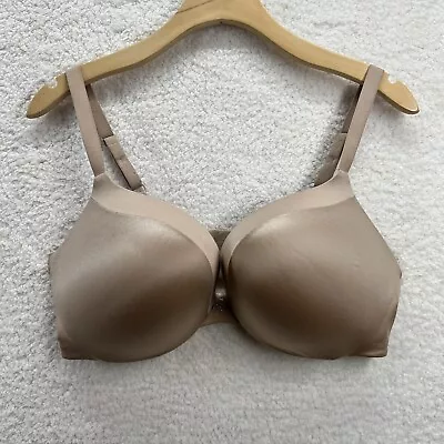 Victoria's Secret Body By Victoria Push Up Pigeonnant Bra Size 38D Tan • $14.99