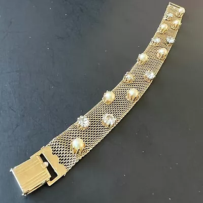 Vintage 1950s Gold Tone Mesh Chain Pearl Crystal Inlay Retro Bracelet A927 • $0.99