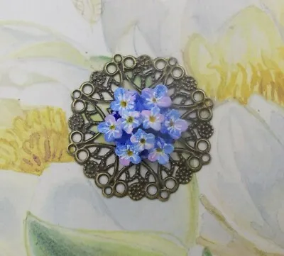BLUE FORGET-ME-NOT POSY BROOCH Friendship Pin Masonic Lapel Pin HAND PAINTED • $11.18