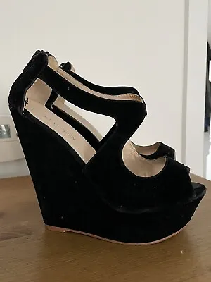 Ladies Black LOSLANDIFEN Velvet Platform High Heel Strappy Shoes - Size 35 EUR • £1.95