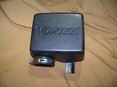 $52 • Buy 1996-'98 Vortec Air Intake Resonator Box 5.0 Or 5.7L P/N 15998580