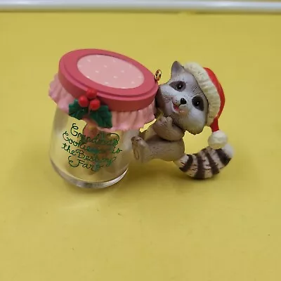 Vintage 1992 Lustre Fame Racoon Grandmas Cookie Jar Christmas Ornament • $13.49