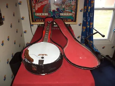 Vintage Lyle Closed-Back Eagle Resonator 5-String Banjo W/Case - 1970s? • $179.99