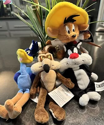 Lot Of 4 Vintage Looney Tunes Mini Plush Bean Bag Warner Bros Studio Store 1999 • $24.99