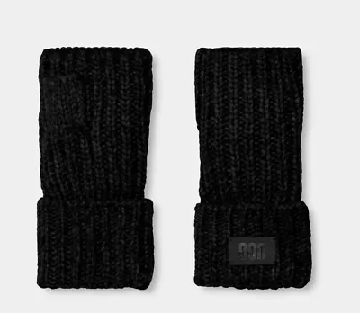 NWT UGG Fingerless Chunky Knit Cuff Gloves • $40