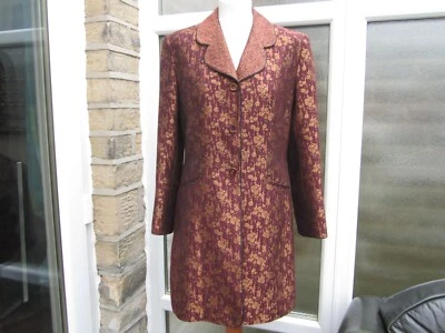 Caroline Charles Longline Jacket - Red/Gold Brocade UK 12 • £65
