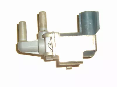 $19.99 • Buy 1994-04 Toyota Camry Lexus Genuine Vacuum Switch Valve VSV 90910-12150  / -12196