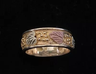 Vintage Black Hills Gold Hallmarked 12K & 14K Grape & Leaf Band Size 5.5 • $275