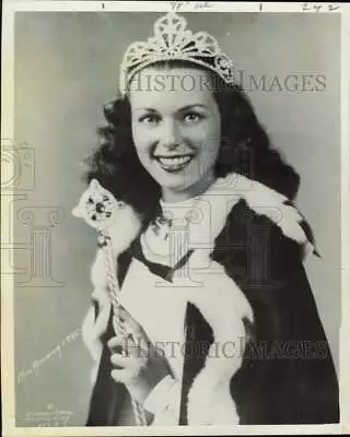 1945 Press Photo Bess Myerson Crowned Miss America - Kfx65116 • $9.99