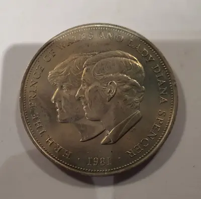 Commemorative Coin - Prince Of Wales & Lady Diana Spencer. 1981. • £3.50