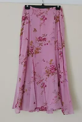 £25 • Buy  Renato Nucci Silk Lined Floral Skirt EU Size 40