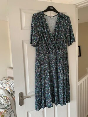 £30 • Buy Brora Dress Size 16