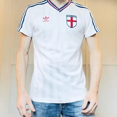 Retro Official Vintage Adidas  England Football Shirt - Men’s Small • £25