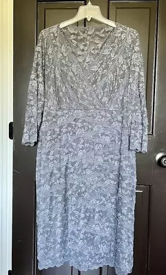 Marina Woman's Dress 22W-lace W/sequins • $5