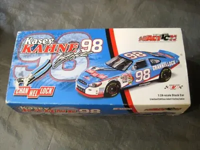 Kasey Kahne 98 Channellock 1:24 Action Diecast Car Nascar 2002 Ford • $20