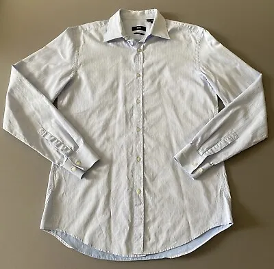 Hugo Boss Men Slim Fit Light Blue 100% Cotton L/S Button Dress Shirt Sz 15.5 • $13.99