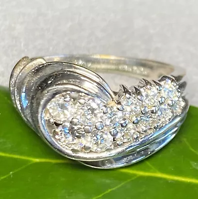 Jose Hess 18K White Gold Diamond Ring Vintage Ribbed Textured Wave Size 6.25 • $1800