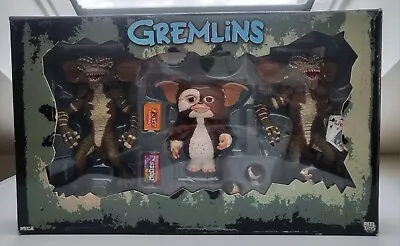 Neca Gremlins 7  3 Pack Gizmo Poker Stripe Theatre Stripe  • $280