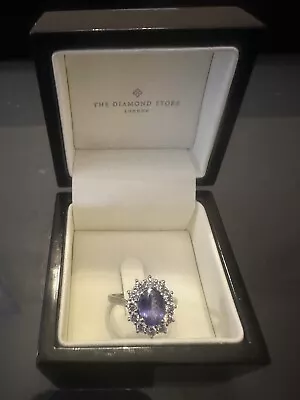 Beautiful Tanzanite And Diamond Cluster Ring Set In Platinum 1.7ct + 1ct • £850