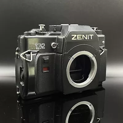 ZENIT 122 - VINTAGE SOVIET 35mm SLR CAMERA - BODY ONLY - WORKING CONDITION • £24.50