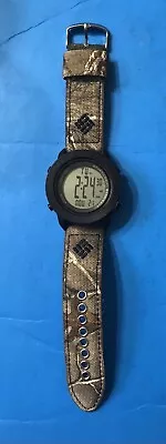 Excellent Condition Columbia Men Watch CT010 F14 W/camouflage Canvas Strap • $78.60