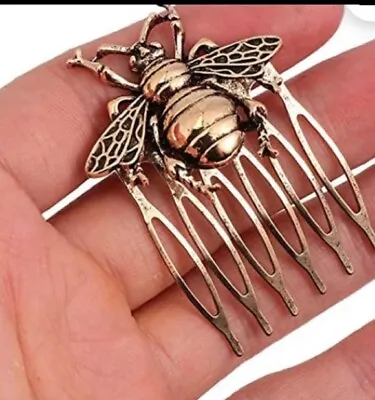 Fashion Women Hairpin Retro Bee Hair Comb Clips Jewelry Hair Accessories Gift To • $7.99