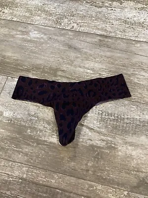 Victoria’s Secret Seamless Leopard Print Thong Size Small Maroon And Black • $2